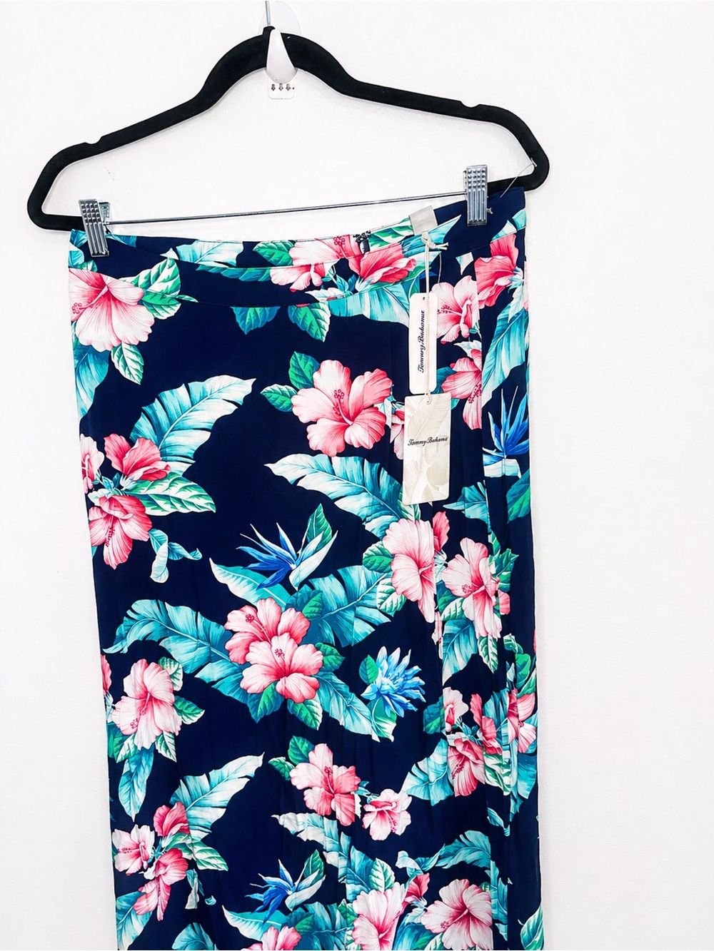 Tommy Bahama Tropical Floral Maxi Skirt – Navy Blue Pink Hibiscus – Women’s - Picture 4 of 7